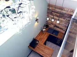 The perfect stay, 2 bedroom, great location.