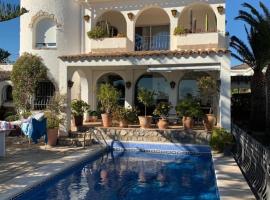 Casa BOWA, hotel in Hospitalet de l'Infant