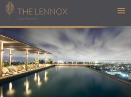 Piano and Gold at The Lennox, Airport Residential, hotel perto de Wheel Story House, Acra