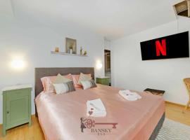 DUPLEX LOFT IN LUGANO CENTER with Garden, Wi-Fi -By EasyLife Swiss, hotel in Lugano