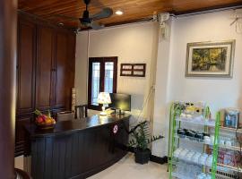 Jasmine Place House, hotel pogodan za kućne ljubimce u gradu Luang Prabang