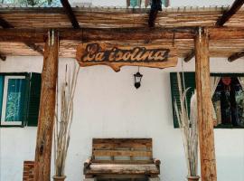 Villa La Isolina: Villa Giardino'da bir ucuz otel