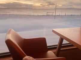 Ekkerøy Lodge - Arctic living under the northern lights, hotel in Vadsø