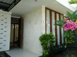 Serena Homestay