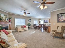 Spacious Idaho Home Ski, Hike, and Fish!, feriebolig i Rexburg