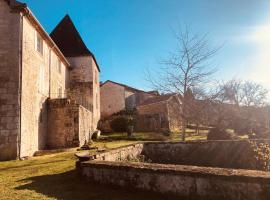 Maison du Roc، فندق في Champagnac-de-Bélair