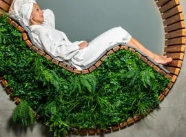 "The House" Апартаменти и Термална зона