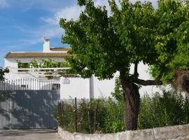 Cortijo Los Liñanes, жилье для отдыха в городе Гранада