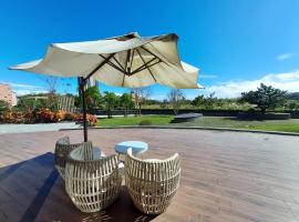 海上玩家 景觀溫泉小館, hotel v destinaci Toucheng