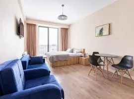 New Gudauri, Alpic - Ski Resort at Your Doorstep - Stylish & Comfy Ski Apartment with ski-depot and Stunning Mountain Views