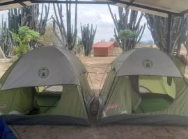 Tatacoa barzalosa posada, kamp za glamping u gradu 'Villavieja'