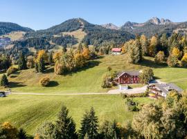 Berghaus Tschengla by A-Appartments, Ferienhaus in Bürserberg