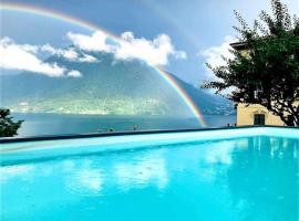 Villa Peroni Lake Como Cottage with swimming pool, hytte i Argegno