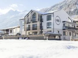 Max Mountain Apartments