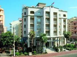 Almena Hotel