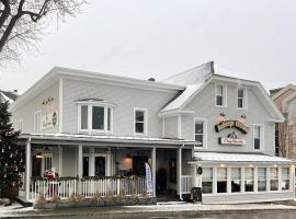 Auberge des Cantons, hotel v destinaci Magog-Orford