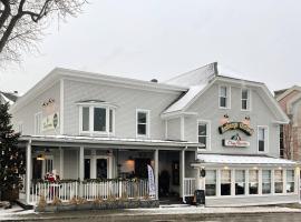 Auberge des Cantons, hotel di Magog-Orford