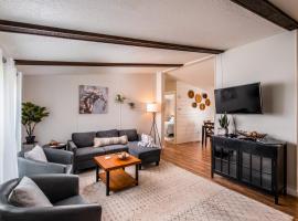 Renovated Bungalow Getaway, hotel in Philomath