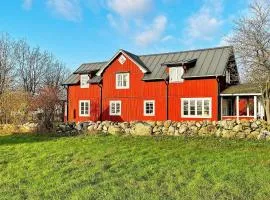9 person holiday home in KÖPINGSVIK-By Traum