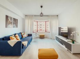 Elegant 3 bedroom apt - City centre - garage - metro, hotel en Lisboa