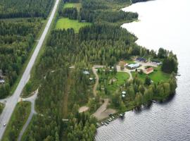 Ristijärven Pirtti Cottage Village, glamping site in Ristijärvi