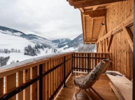 Planerhof Apartment Alpenrose, cheap hotel in Funes