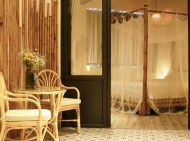 Song Anh Indochina Studios Pasteur, hotel near Bitexco Financial Tower, Ho Chi Minh City