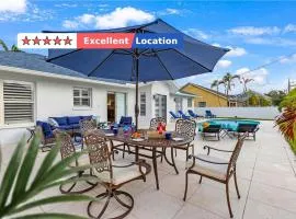 Private Pool｜Near Beach｜Fenced Yard｜Outdoor Living