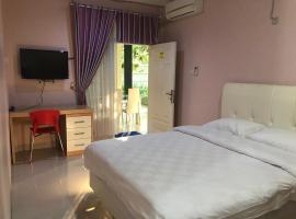 Cemara Residence, apart-hotel u gradu Kejayan