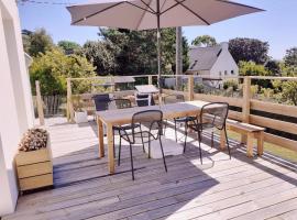 Maison proche du bourg de Crozon et des plages de Morgat, Hotel in Crozon