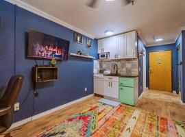 Centrally Located Studio, hotel u gradu 'Park City'