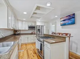 Serene Park City MTN Home Hot Tub 6BR4BA & AC