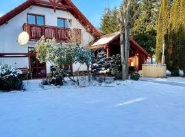 KAPINA sk - Holiday Homes, горнолыжный отель в городе Липтовска-Сельница