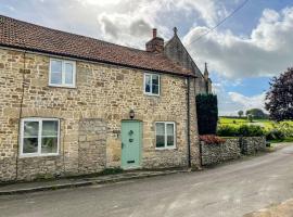 Greenhills Cottage, holiday home in Shepton Mallet