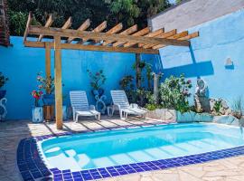 Casa c ótima localização piscina e WiFi, Cuiabá, בית נופש בקויאבה