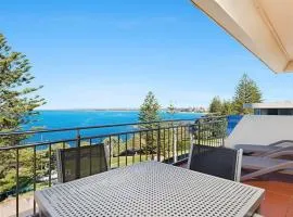 Wickham Point Unit 5 Kings Beach QLD