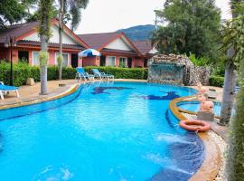 Andaman Seaside Resort - SHA Extra Plus, hotel di Pantai Bang Tao