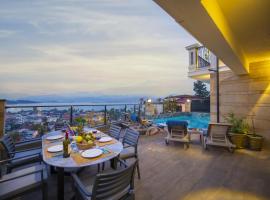 Villa Porto- 3 Bedrom Private Pool Holiday Villa, hotel v mestu Fethiye