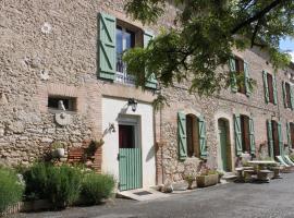 Pépito, cheap hotel in Saint-Gauzens
