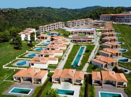 Ajul Luxury Hotel & Spa Resort: Aya Paraskevi şehrinde bir otel