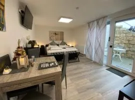 1,5 Zimmer Apartment in S-Bahn Nähe, 35 qm, max 4 Pers, zentral, private Terasse, Internet 250 MBit