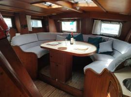 Seving, velero unico donde relajarte, parking gratuito