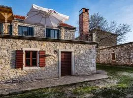 Ferienhaus Kuca Marija - Traditionelles Steinhaus bei Zadar