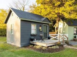 Experience Tiny Living, in Cape Charles, Va, villa in Cape Charles