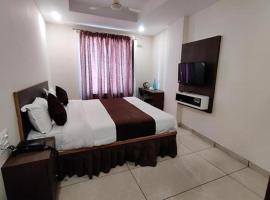 Hotel Golden Rays, viešbutis mieste Udaipuras, netoliese – Maharanos Pratapo oro uostas - UDR