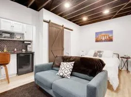 Housepitality - The Brandenburg Suite - Efficiency