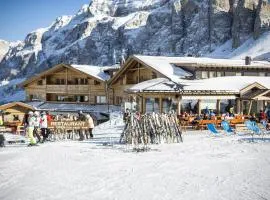 Passo Sella Dolomiti Mountain Resort