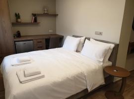 Olive Deluxe Room, hotel amb jacuzzi a Kardítsa