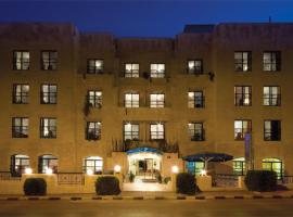 Delmon Suites, aparthotel v mestu Amman