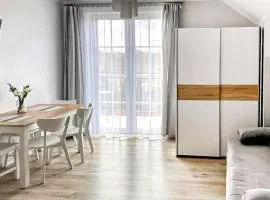 1 Bedroom Stunning Apartment In Karwia